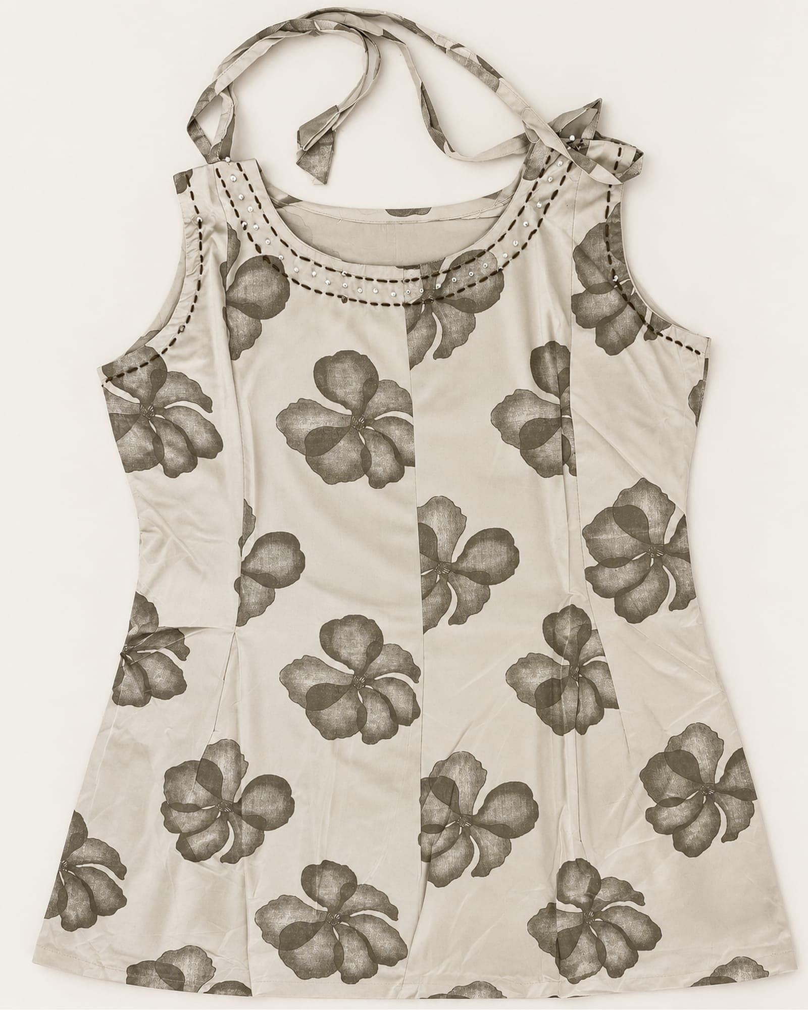 Ivory Grey Floral Sleeveless Tunic with Bead Details — Top Only, photo 4 of 5